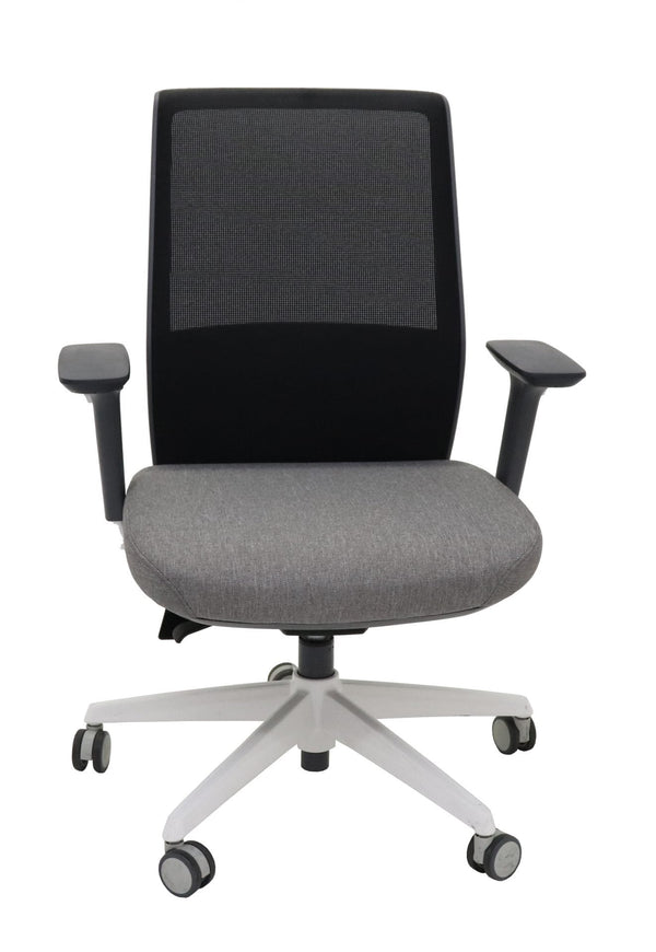 Move Mesh Medium Back Chair - Easy Office Furniture